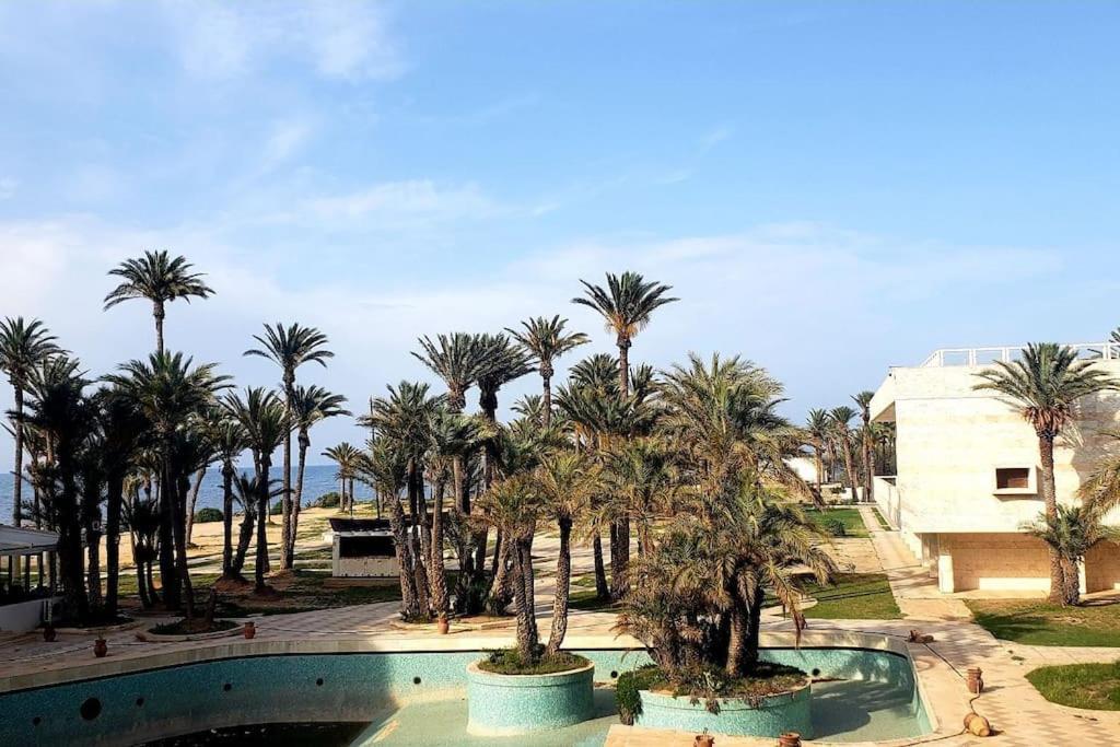 Appartement En Bord De Mer Monastir Exterior foto